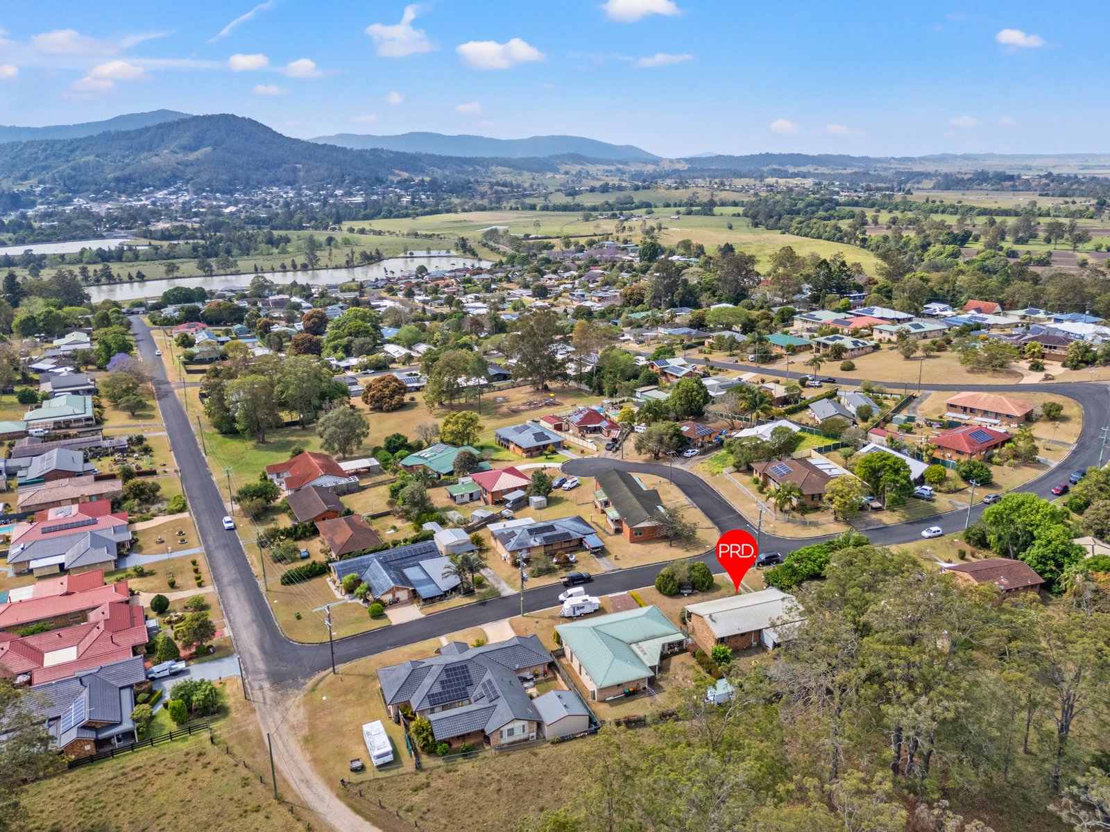 13 Lakeview Drive GENEVA 2