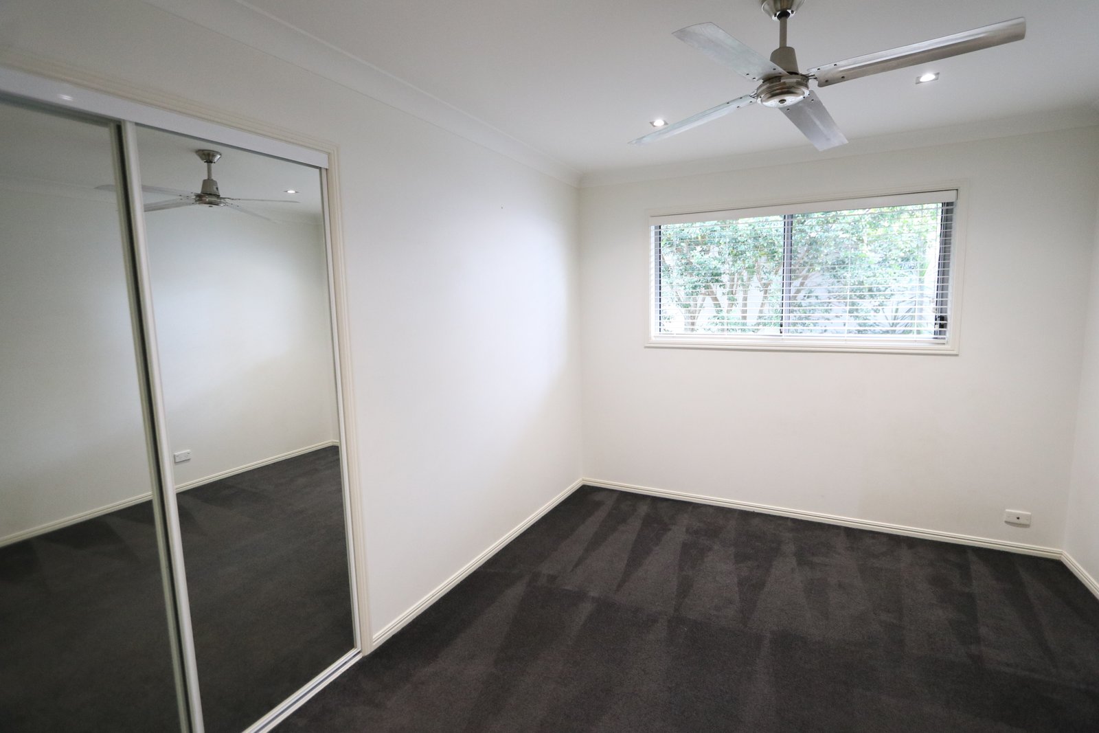 13 Lambros Drive BENOWA 9