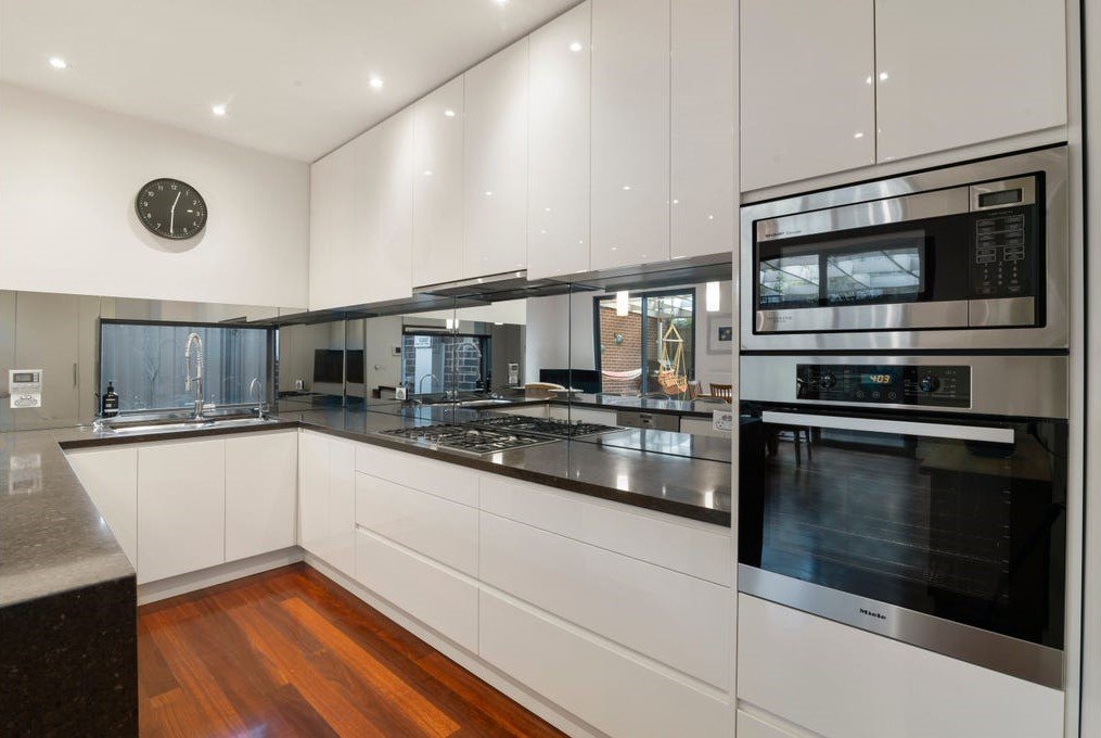 Gallery: 1/3 Laura Street
