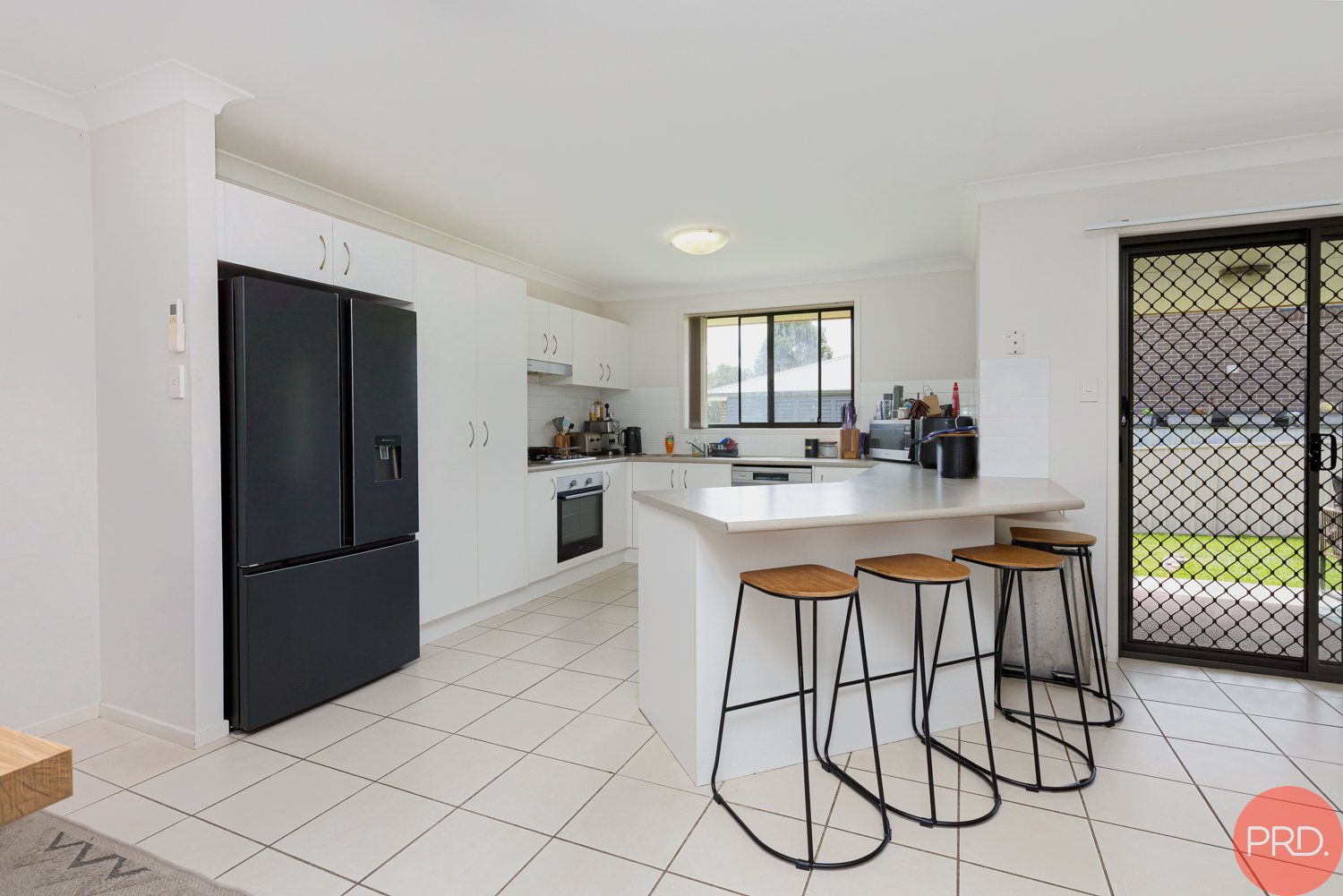 13 Laurie Drive RAWORTH 11