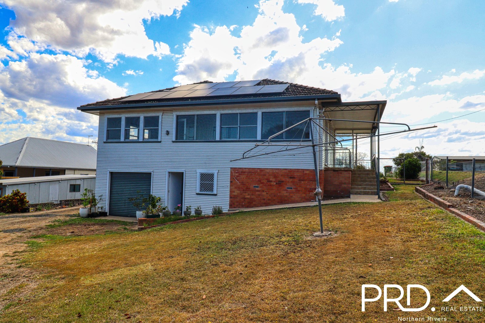 13 Lees Avenue CASINO 11