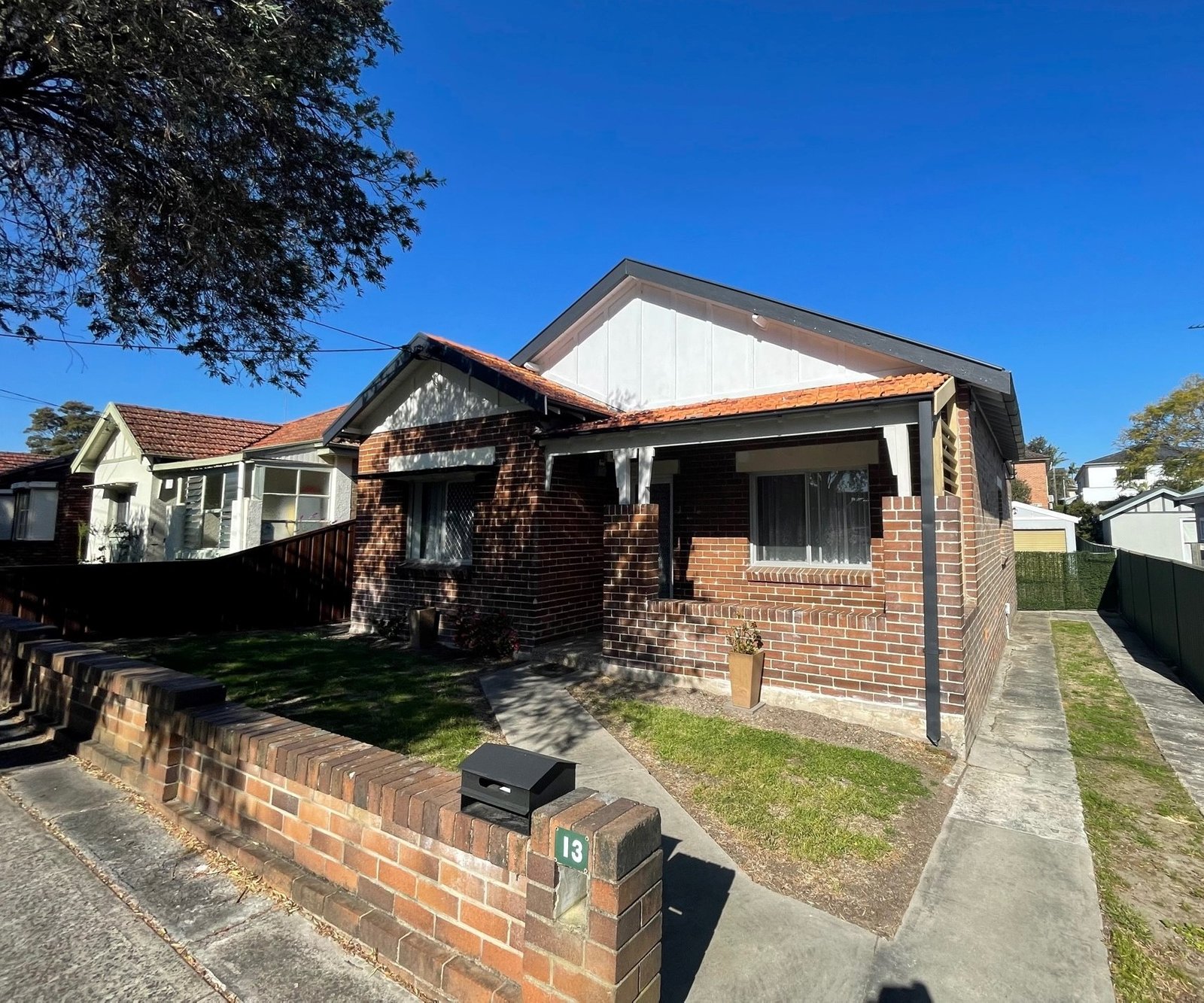 13 Leslie Road BEXLEY 1