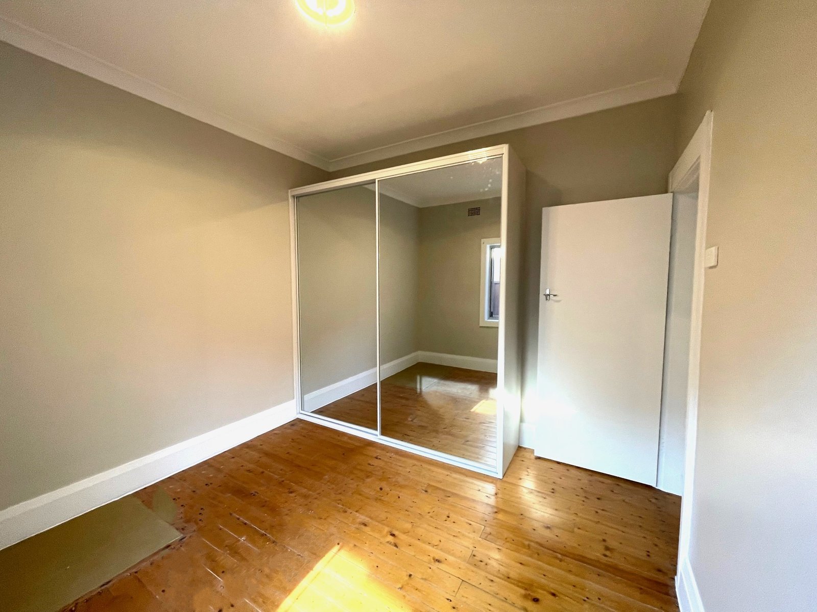 13 Leslie Road BEXLEY 5