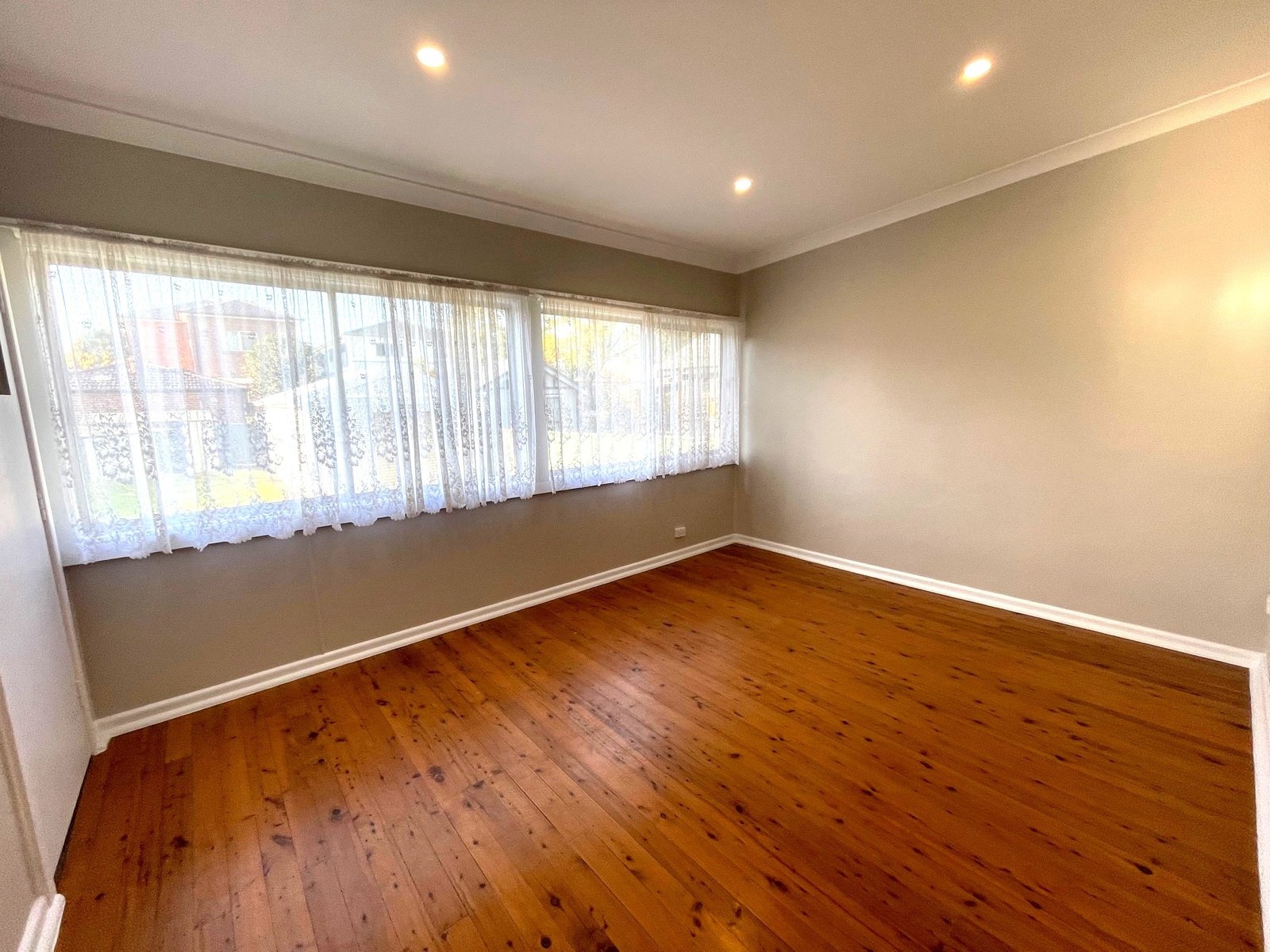 13 Leslie Road BEXLEY 7