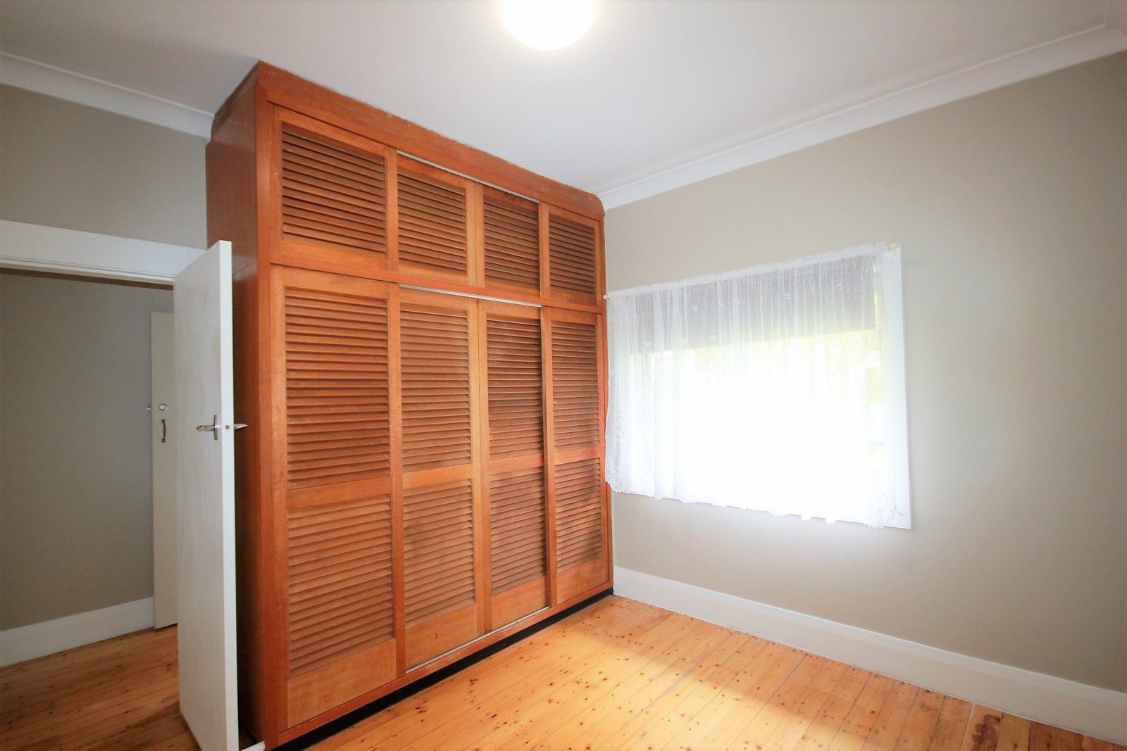 13 Leslie Road BEXLEY 4