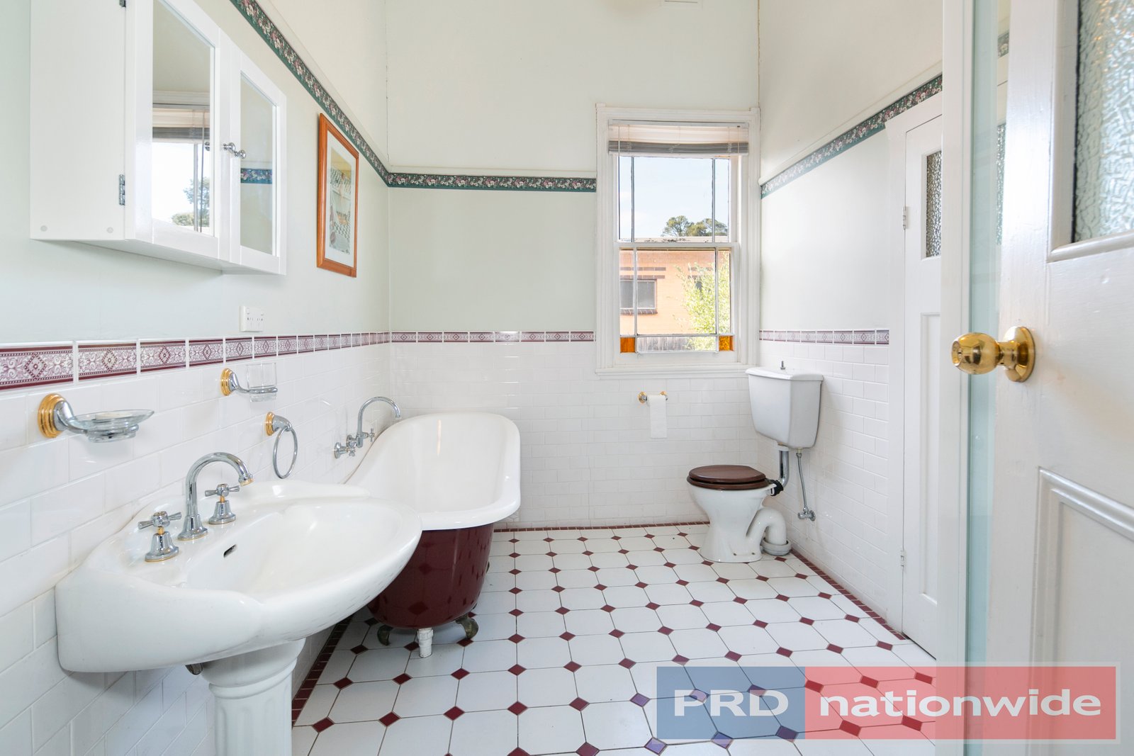 13 Ligar Street CLUNES 6