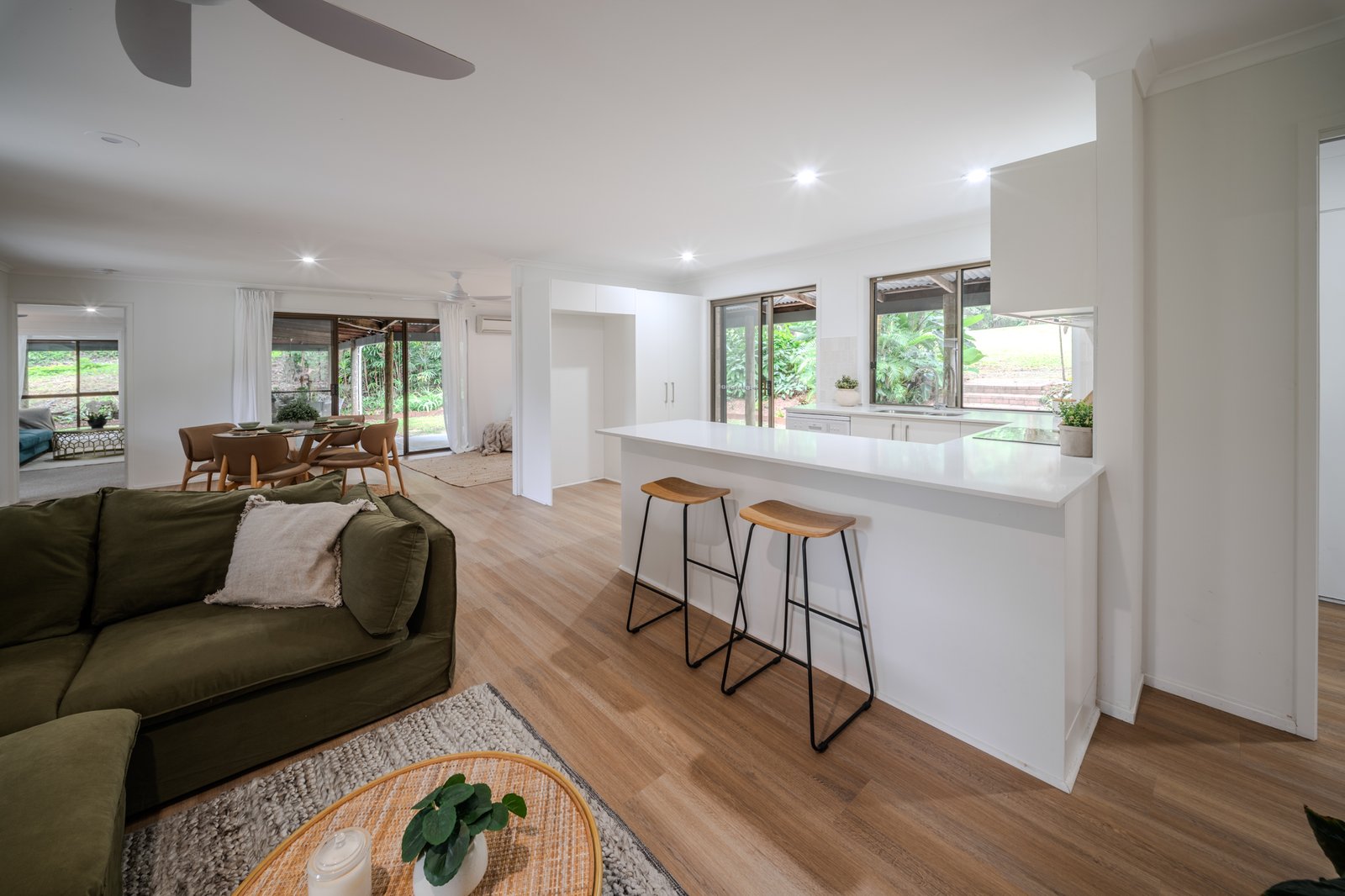 13 Lillee Court CURRUMBIN VALLEY 8