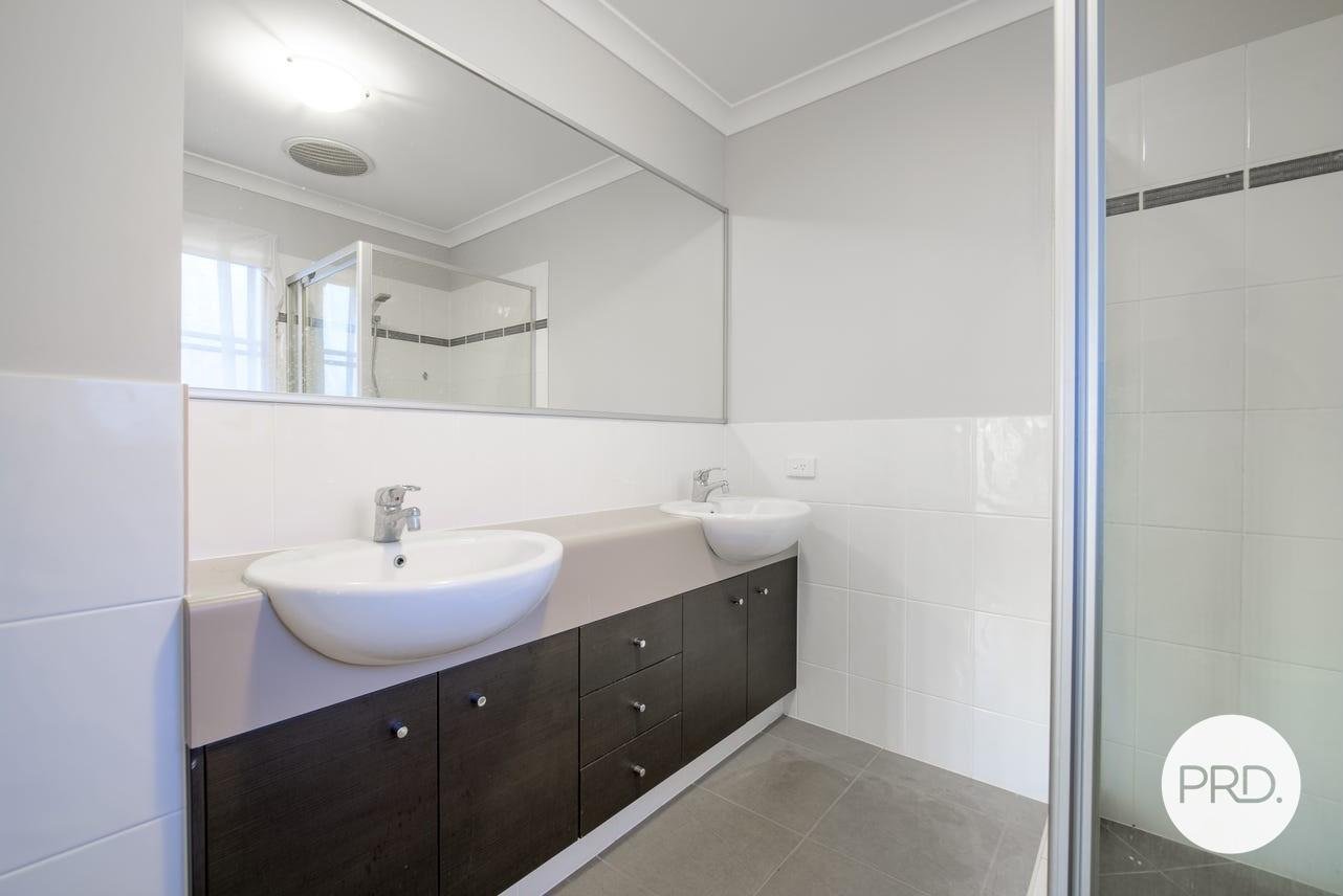 13 Lingwoodock Place GLEN EDEN 10