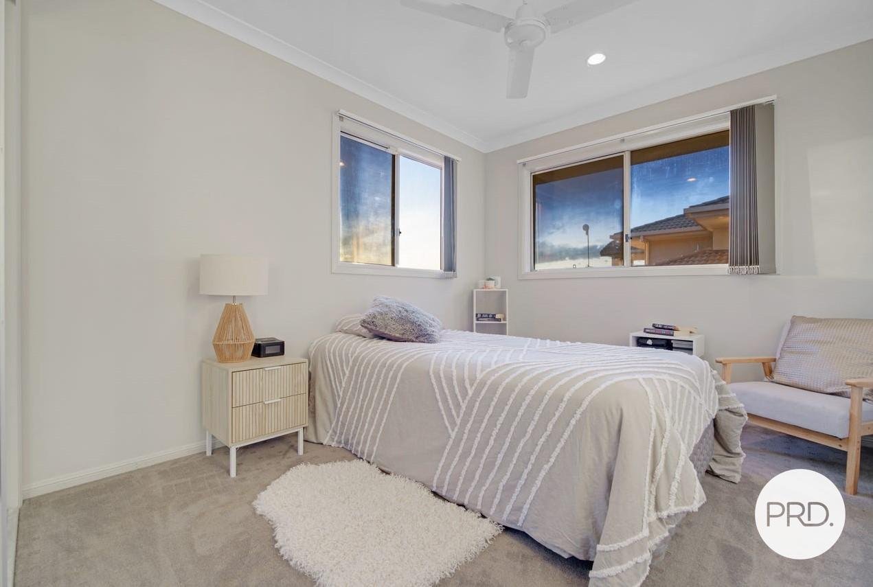 13 Lingwoodock Place GLEN EDEN 12