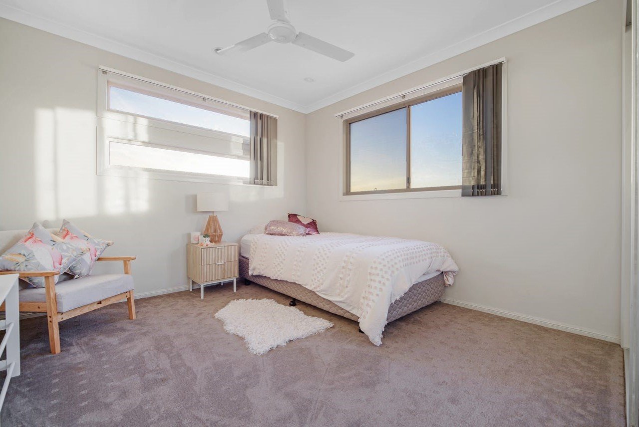 13 Lingwoodock Place GLEN EDEN 12