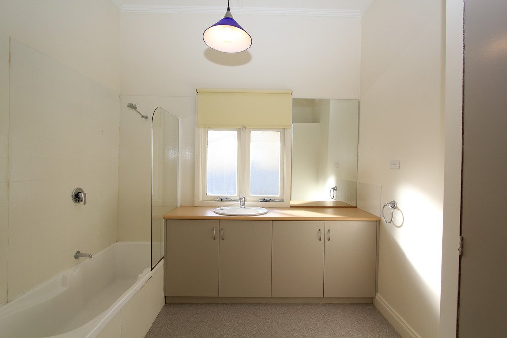 13 Little Clyde Street BALLARAT 5