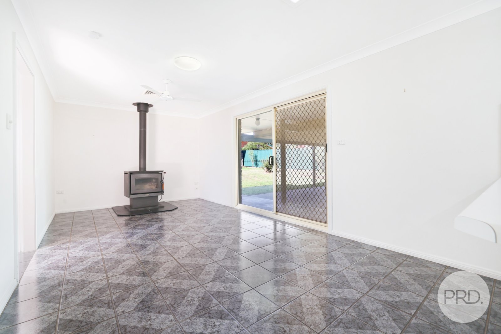 13 Liverpool Street MURRURUNDI 7