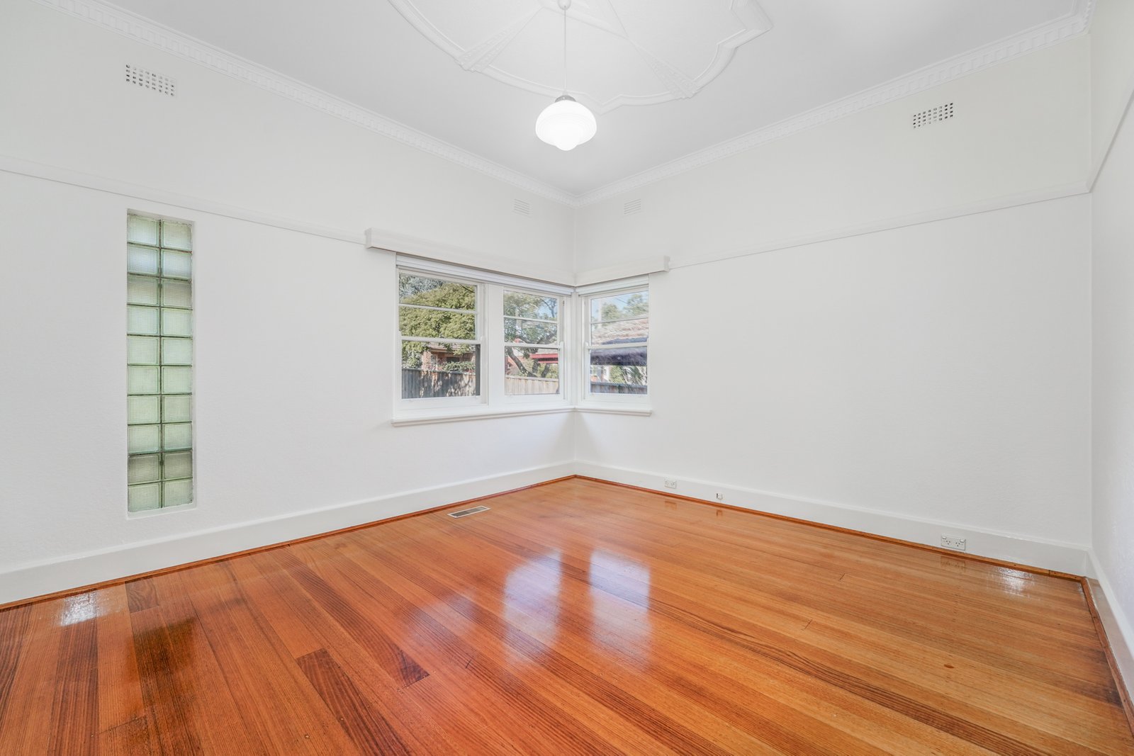 Gallery: 13 Lockhart Street