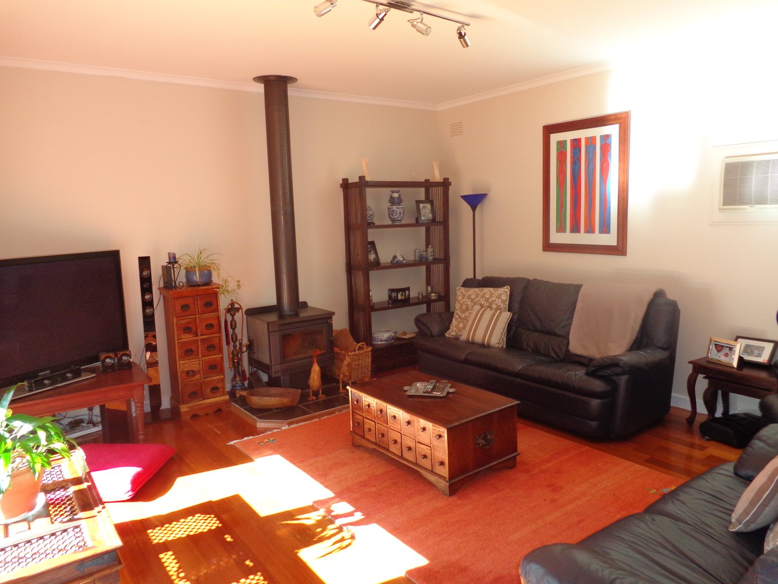 Gallery: 13 Logan Court