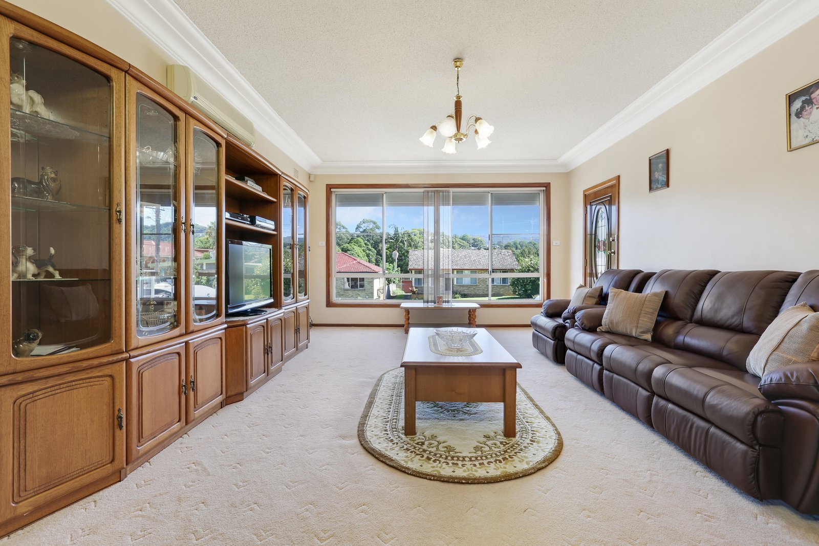 13 London Drive WEST WOLLONGONG 3