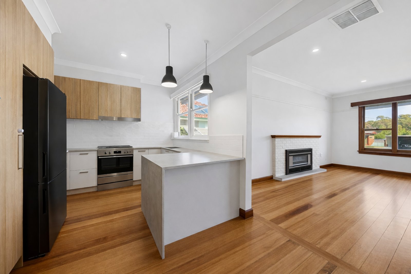 Gallery: 13 Longmore Street