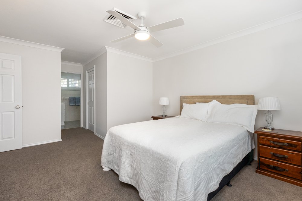 13 Lord Howe Drive ASHTONFIELD 22