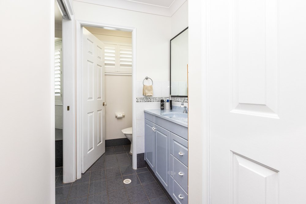 13 Lord Howe Drive ASHTONFIELD 27