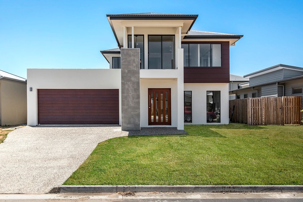 13 Lovat Street HELENSVALE 1