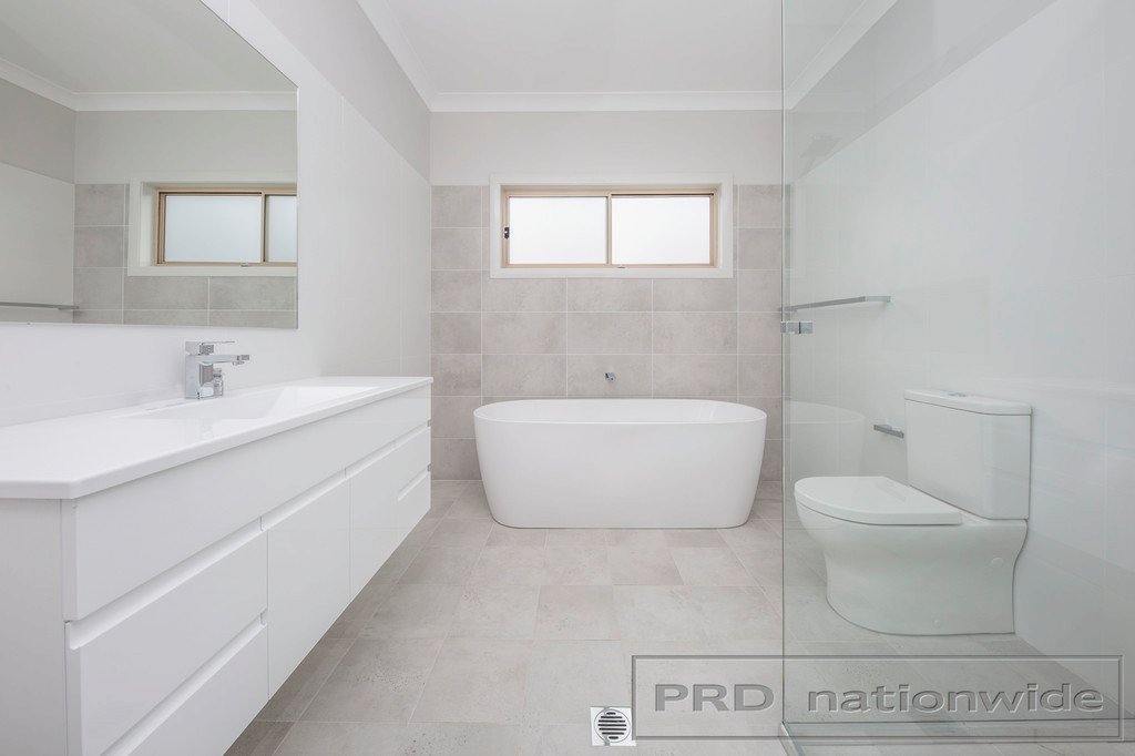 13 Magnetic Drive ASHTONFIELD 9