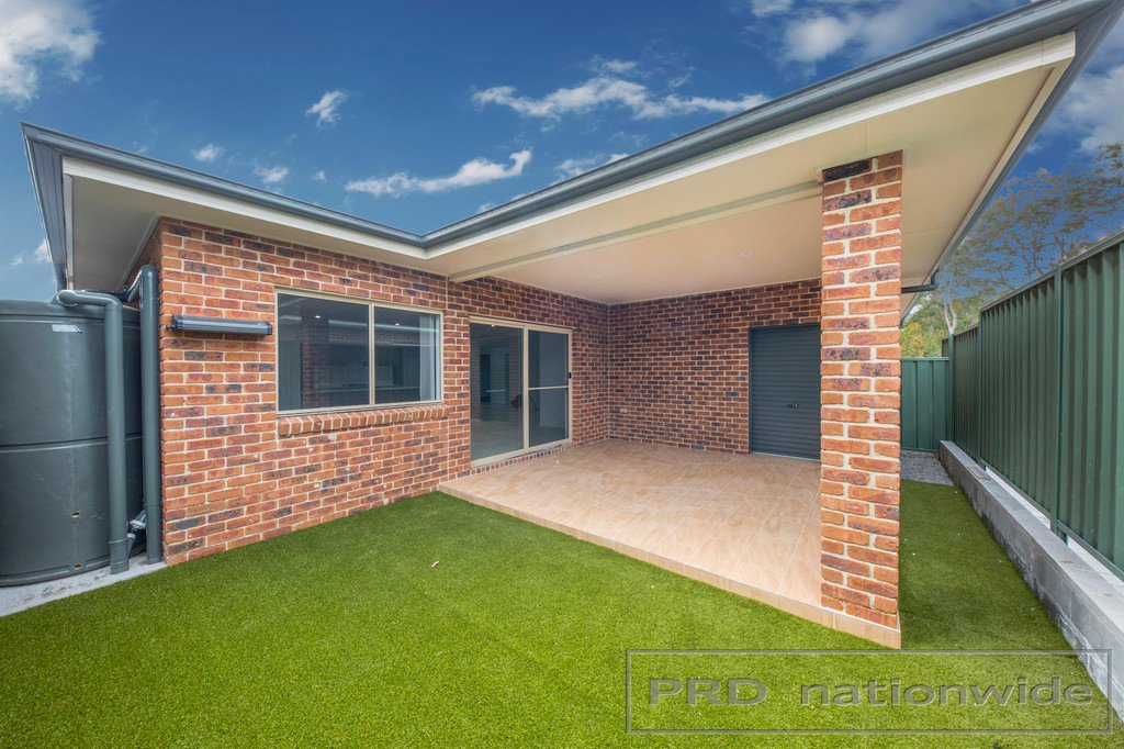 13 Magnetic Drive ASHTONFIELD 10