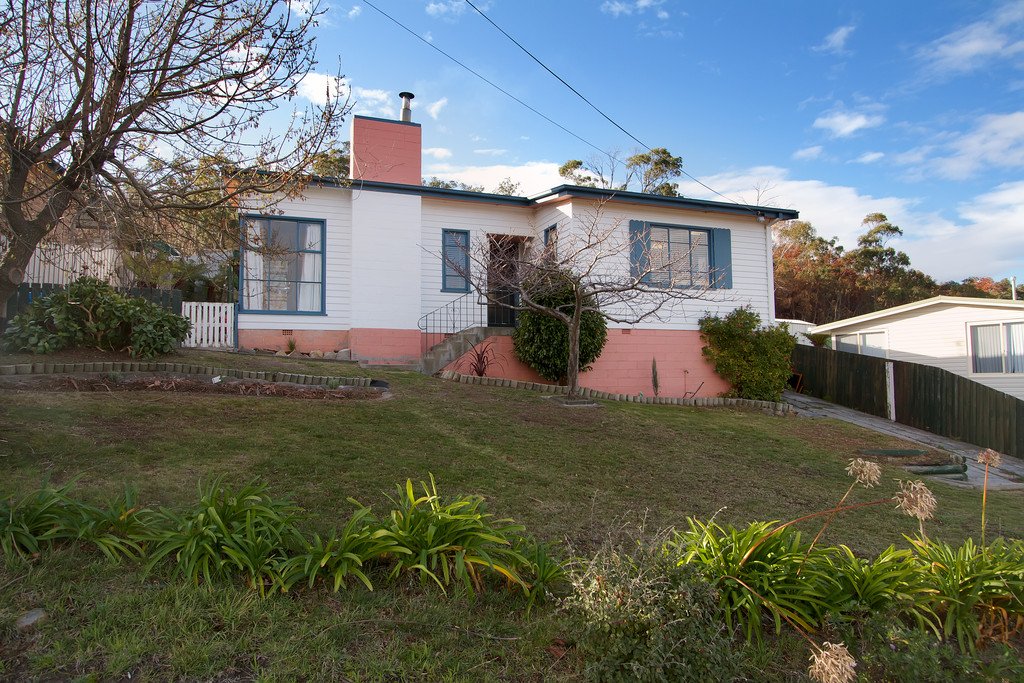 13 Magnolia Road RISDON VALE 1