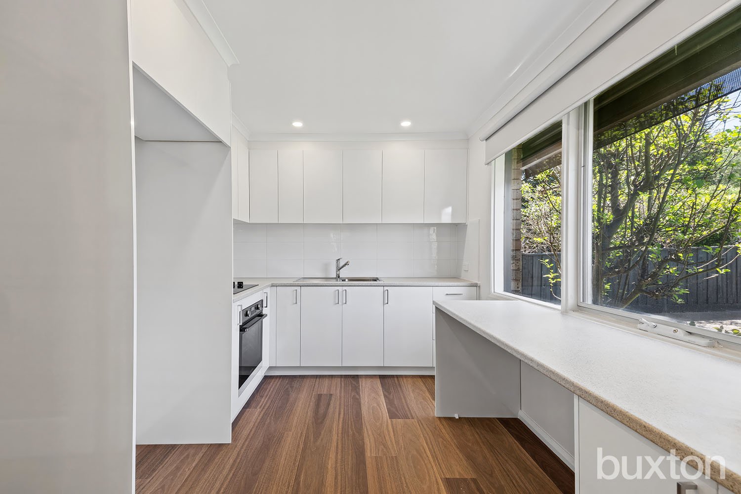 Gallery: 1/3 Major Street