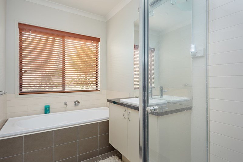 13 Manna Gum Drive EPSOM 8