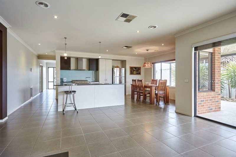 13 Manna Gum Drive EPSOM 9