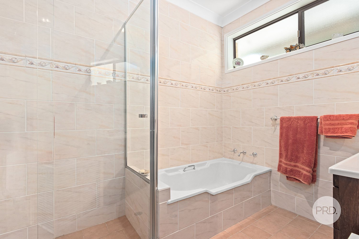 13 Maple Street LUGARNO 8