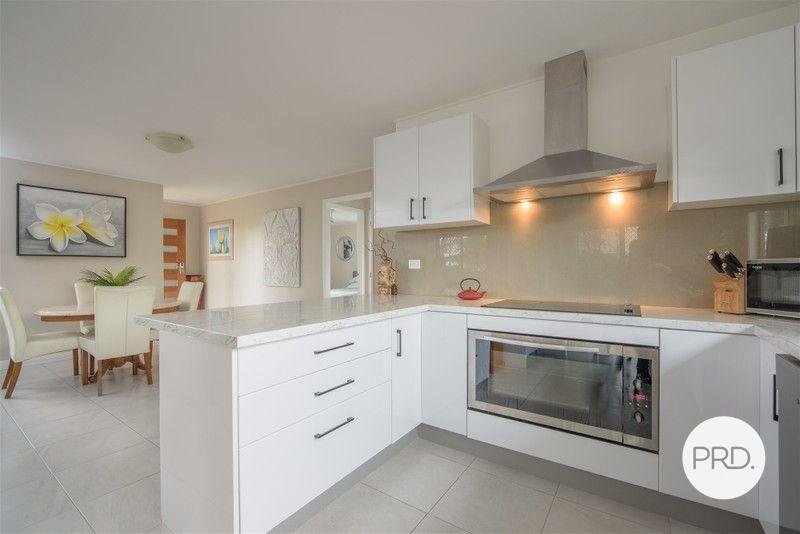 13 Marina Avenue BOYNE ISLAND 2
