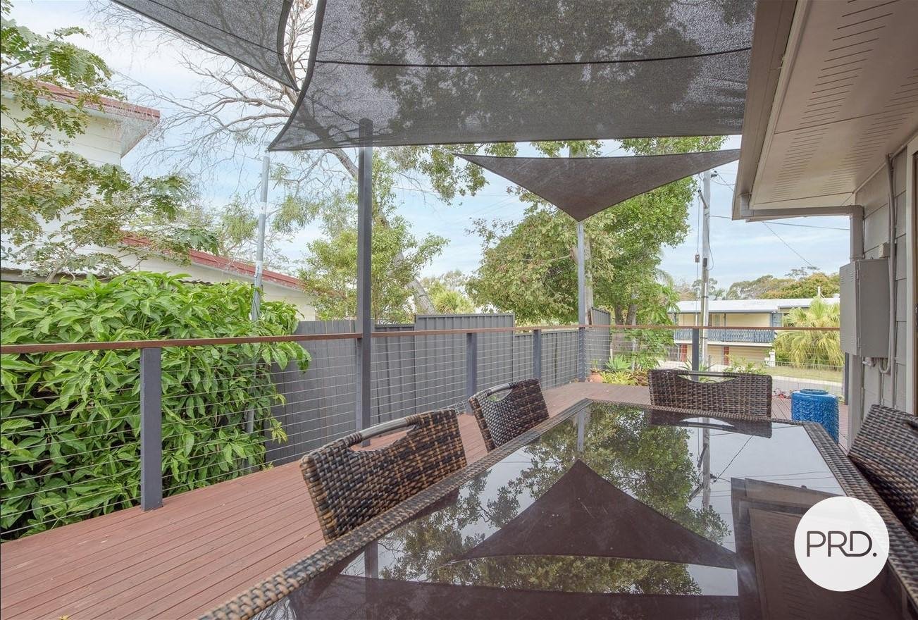 13 Marina Avenue BOYNE ISLAND 8