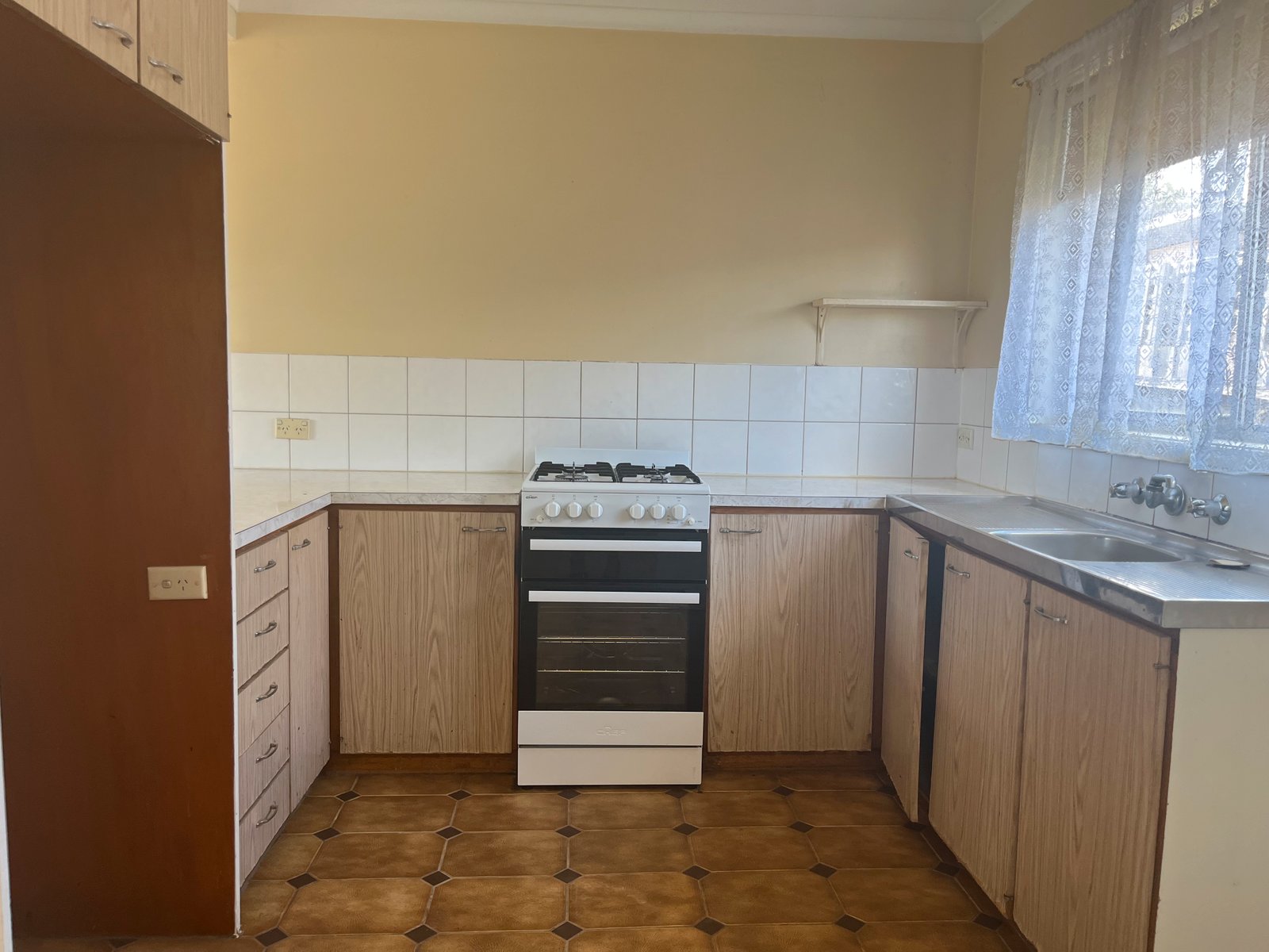Gallery: 1/3 Matilda Court