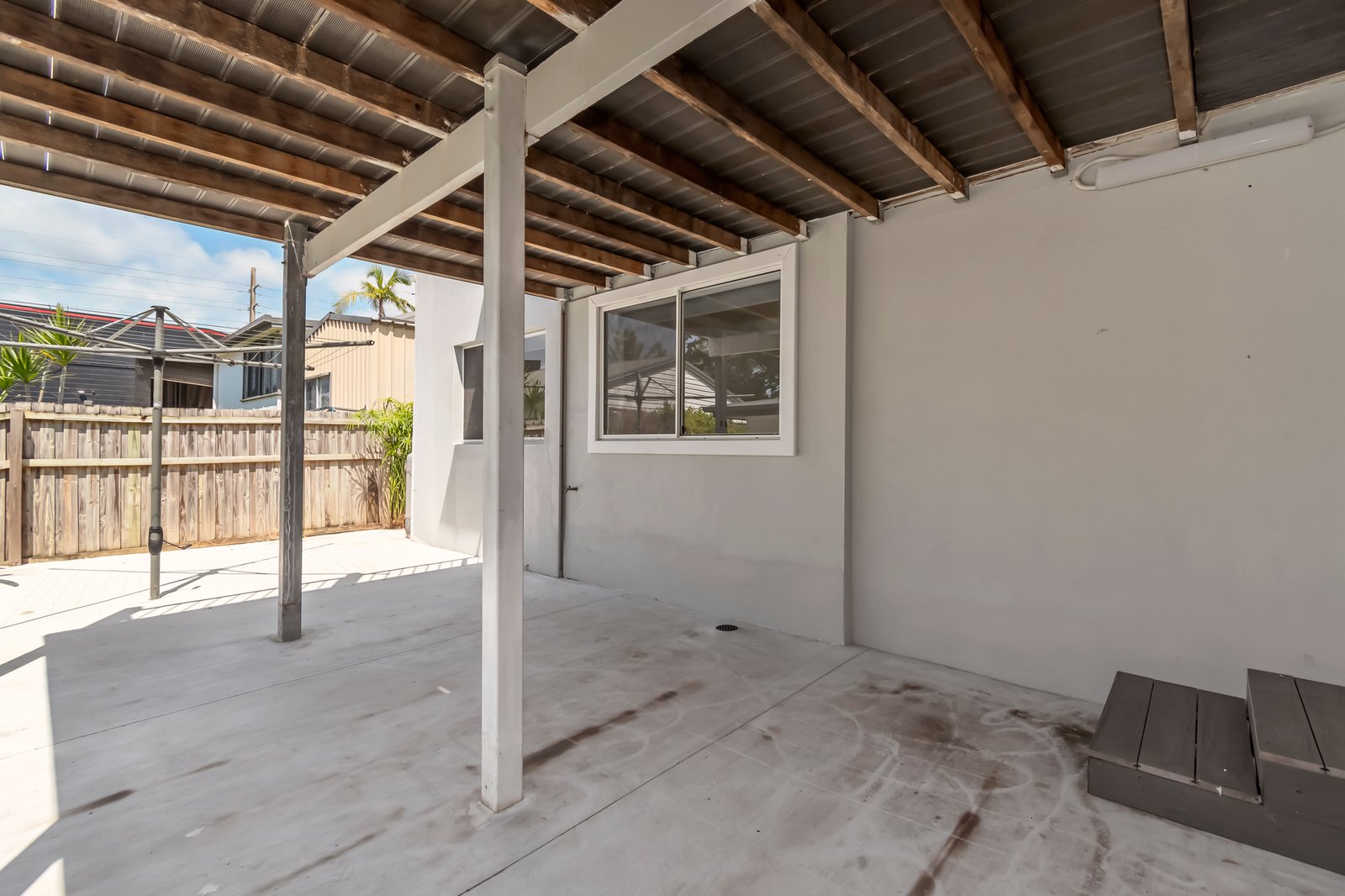 13 Mattocks Road BURLEIGH WATERS 10