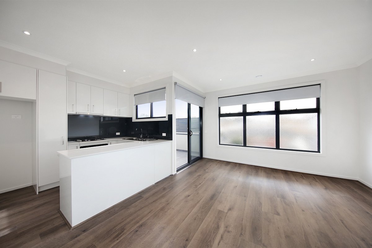 Gallery: 13 May Street