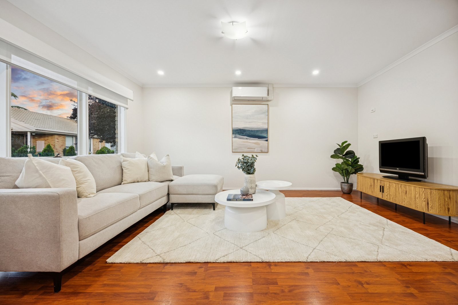 Gallery: 1/3 McIntosh Court