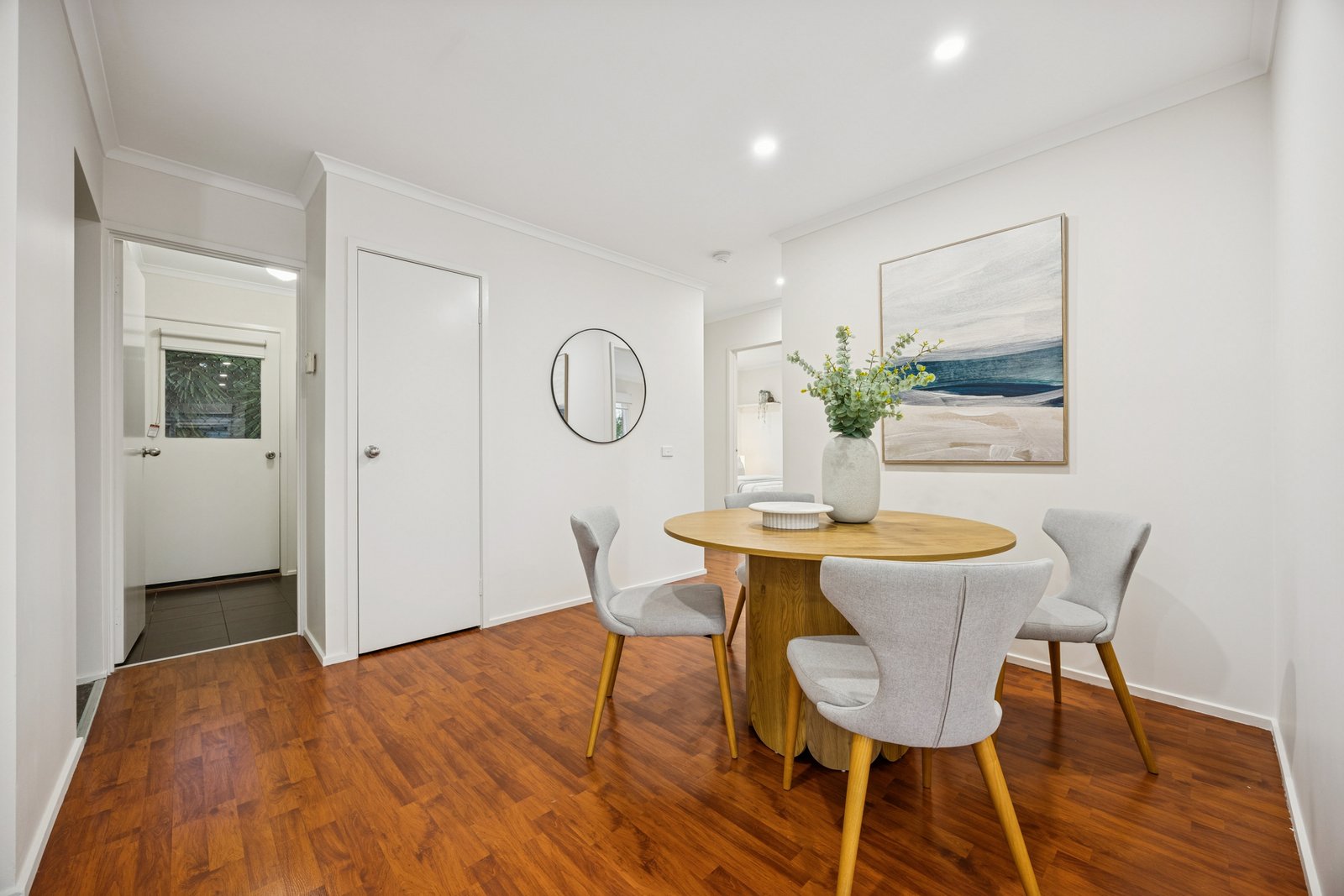 Gallery: 1/3 McIntosh Court