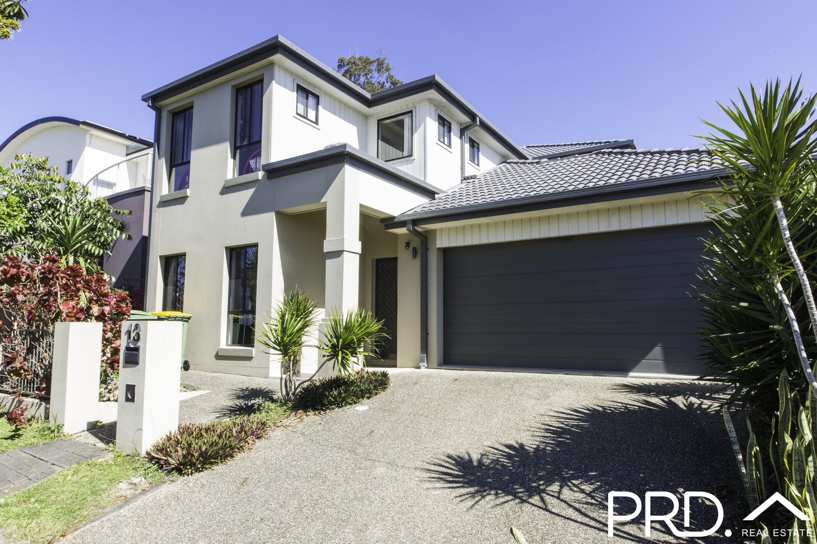 13 Menton Avenue VARSITY LAKES 1