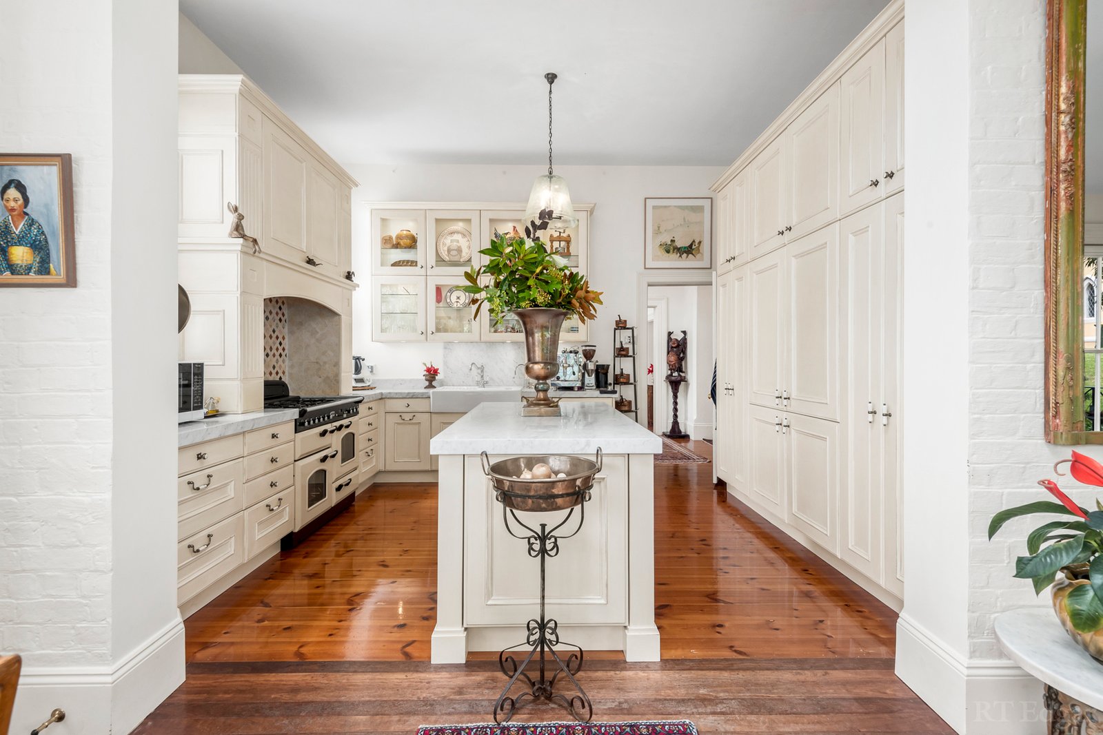 Real Estate and Property in 13 Mercer Street, Queenscliff, VIC