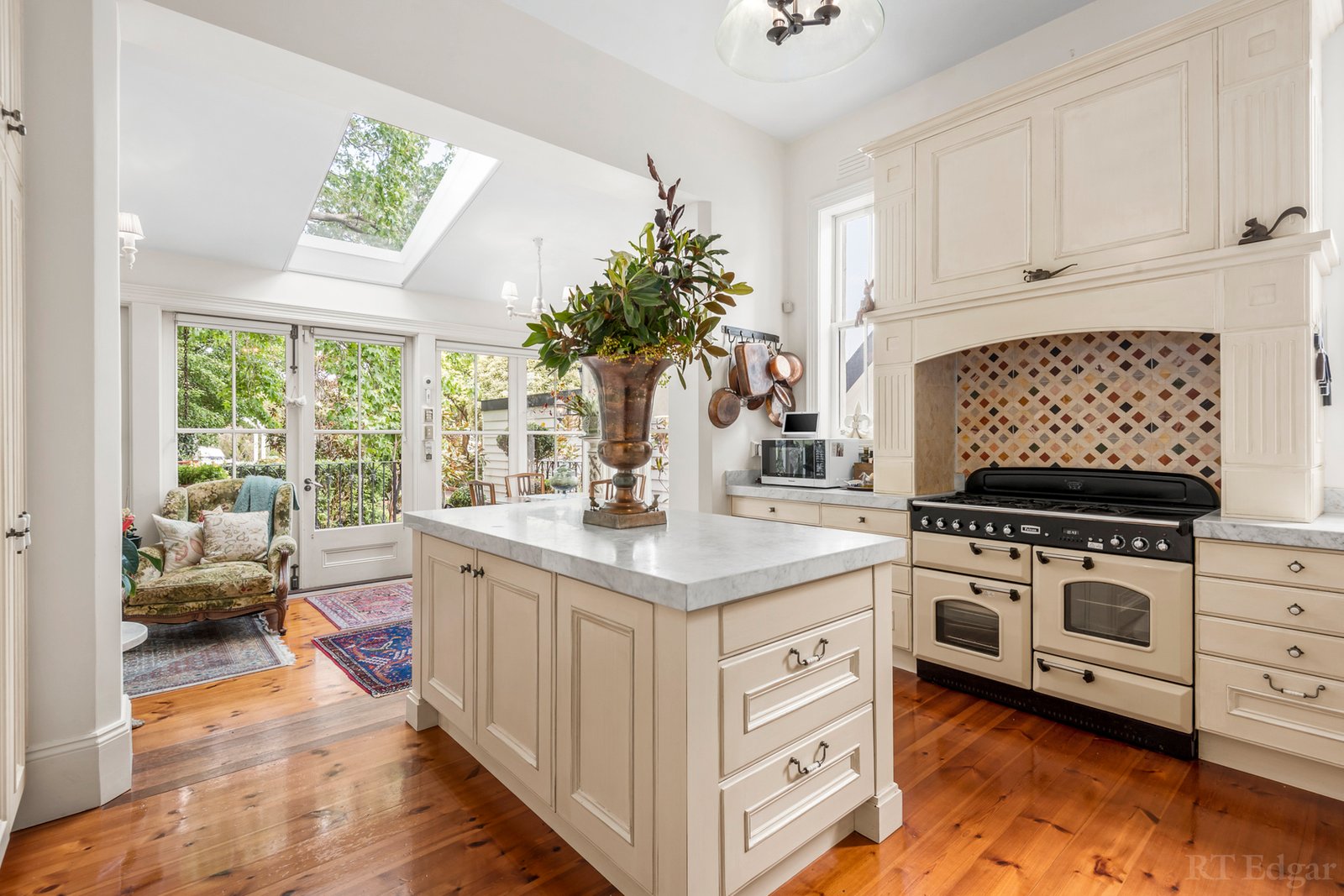 Real Estate and Property in 13 Mercer Street, Queenscliff, VIC