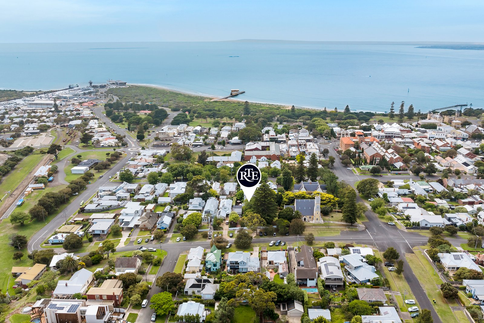 Real Estate and Property in 13 Mercer Street, Queenscliff, VIC