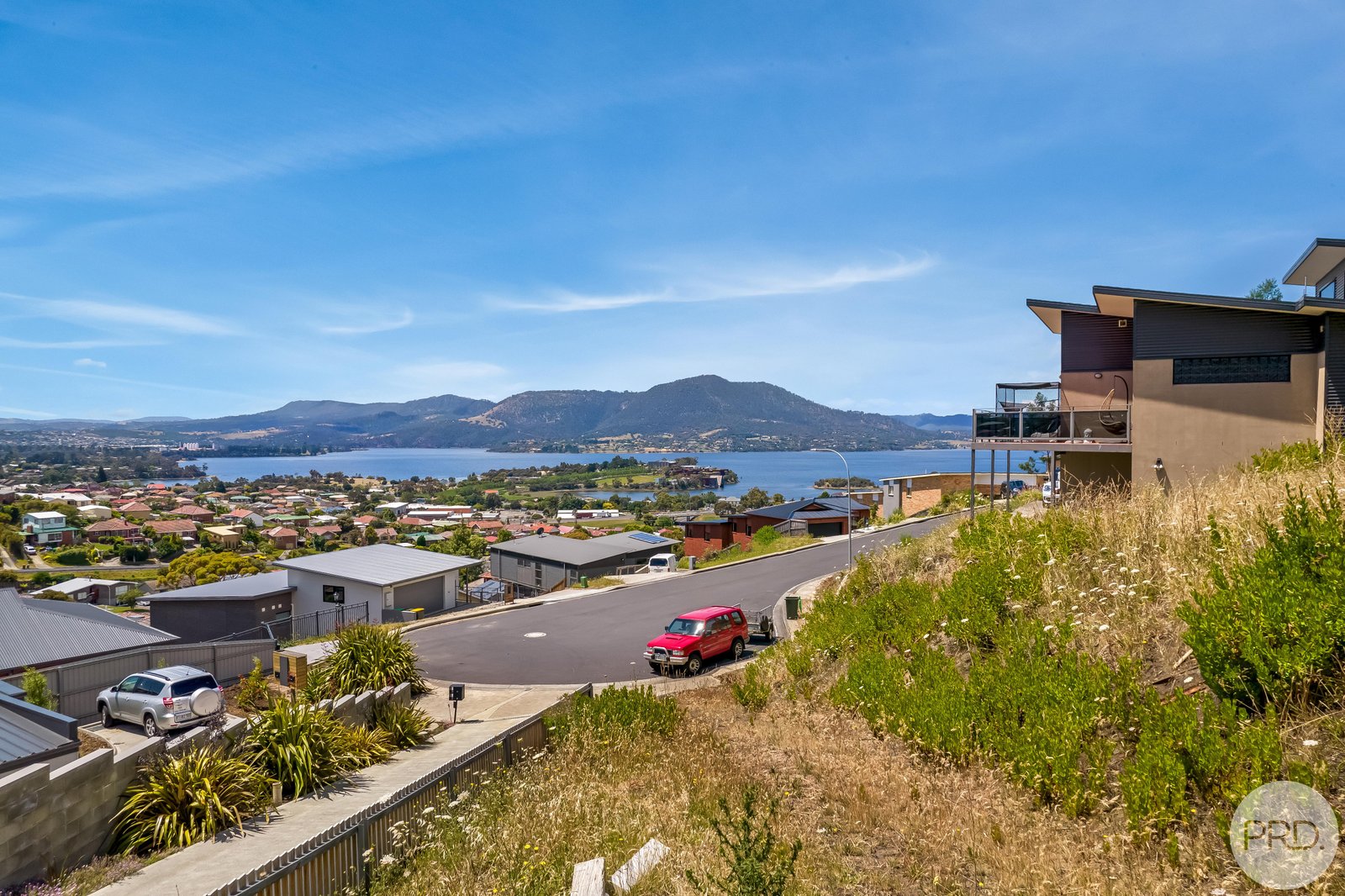 13 Michele Court BERRIEDALE 12