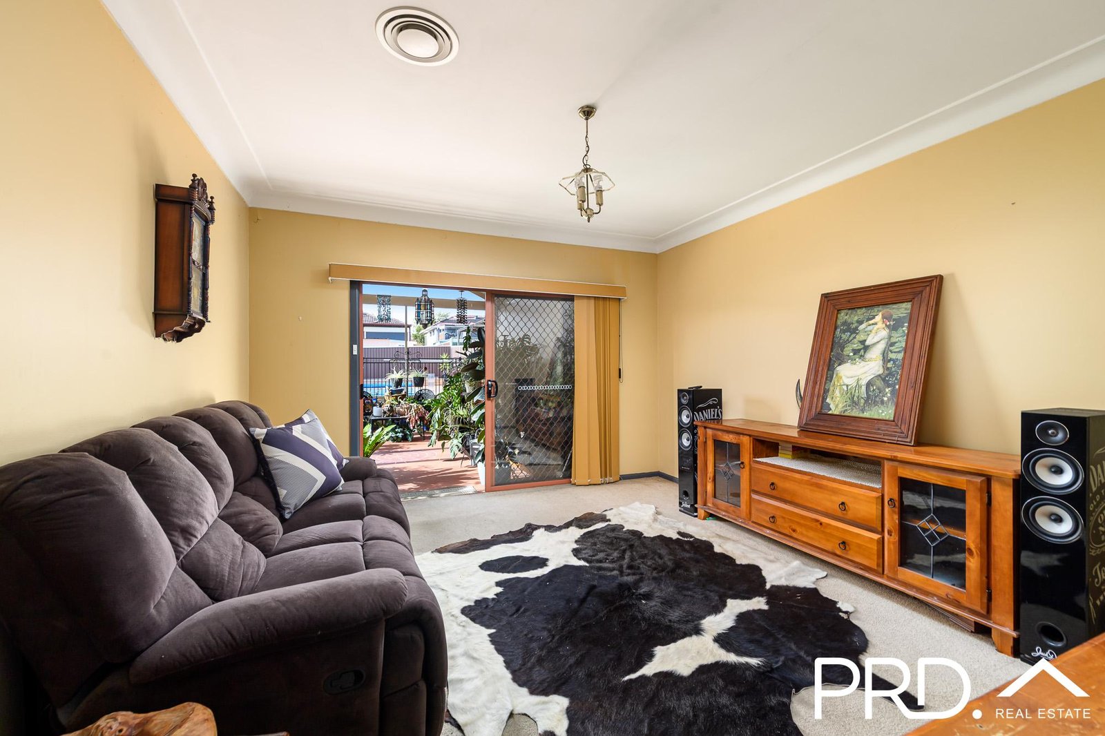 13 Milford Avenue PANANIA 3