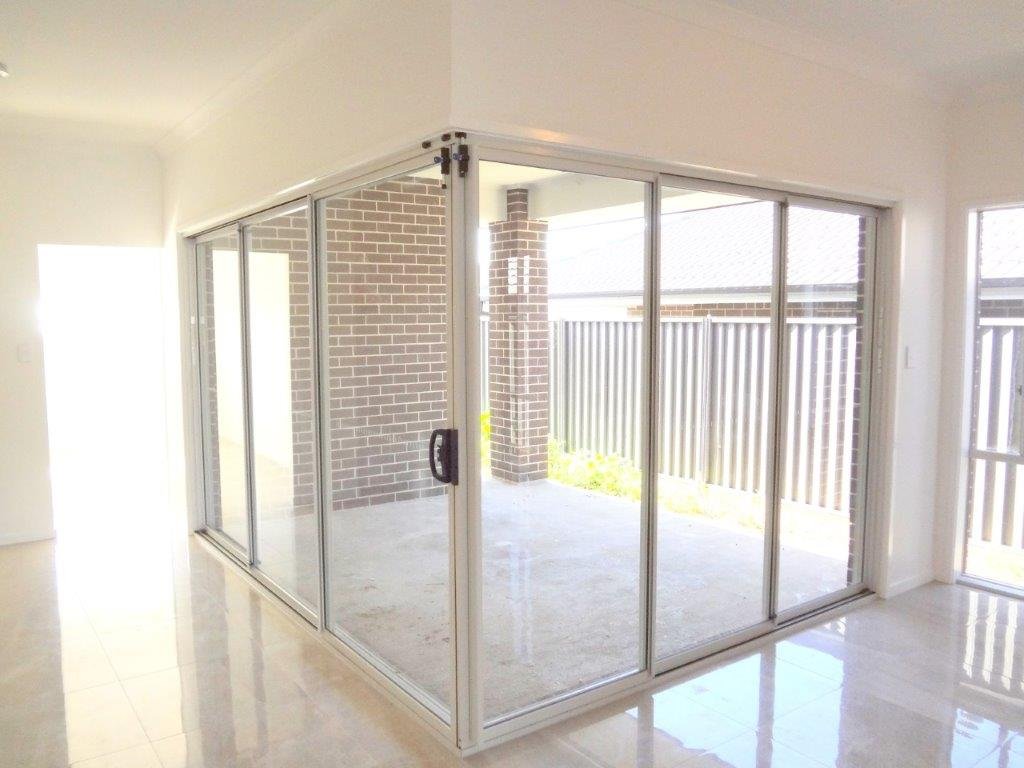 13 Milton Circuit ORAN PARK 6