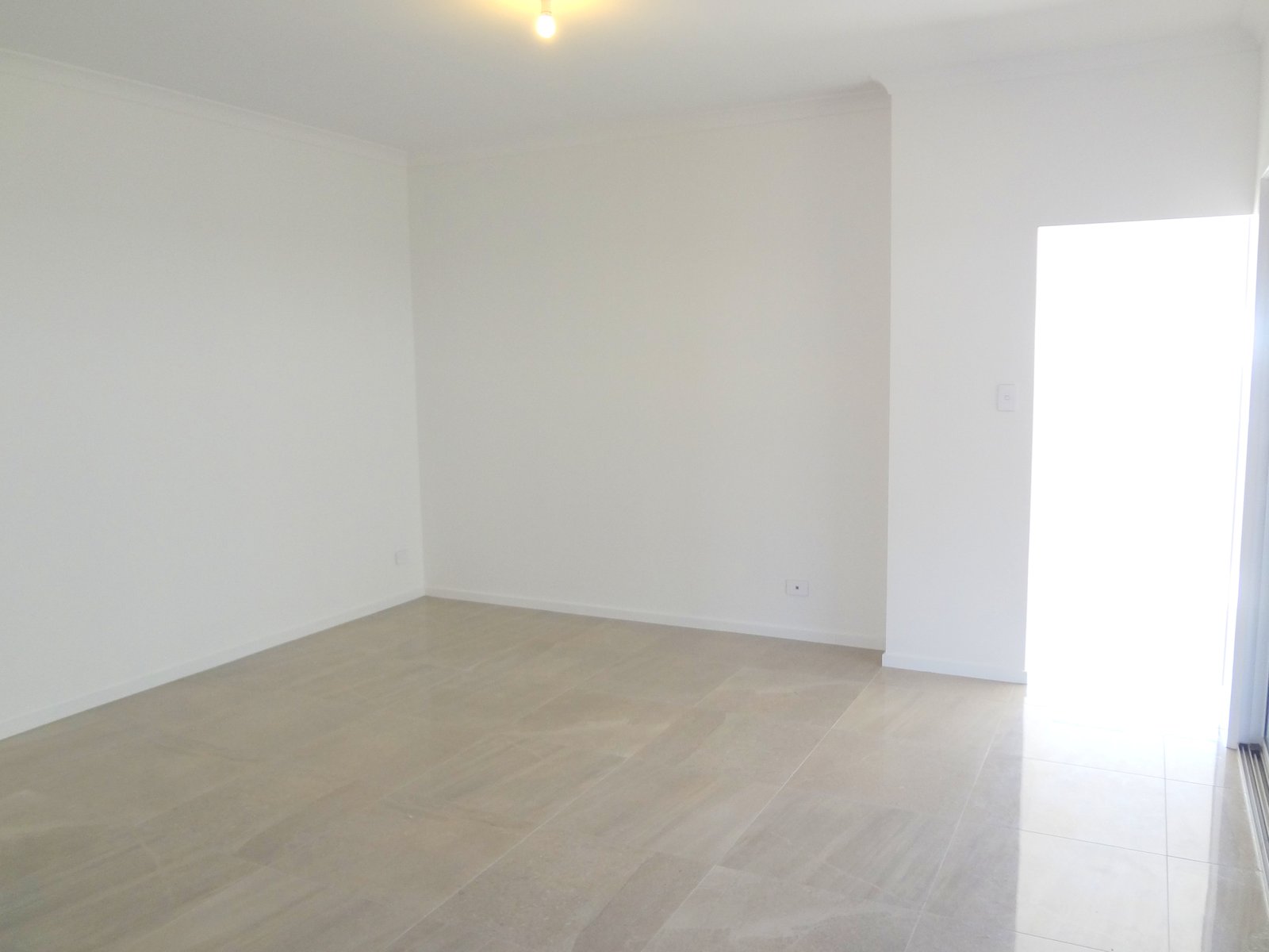 13 Milton Circuit ORAN PARK 7