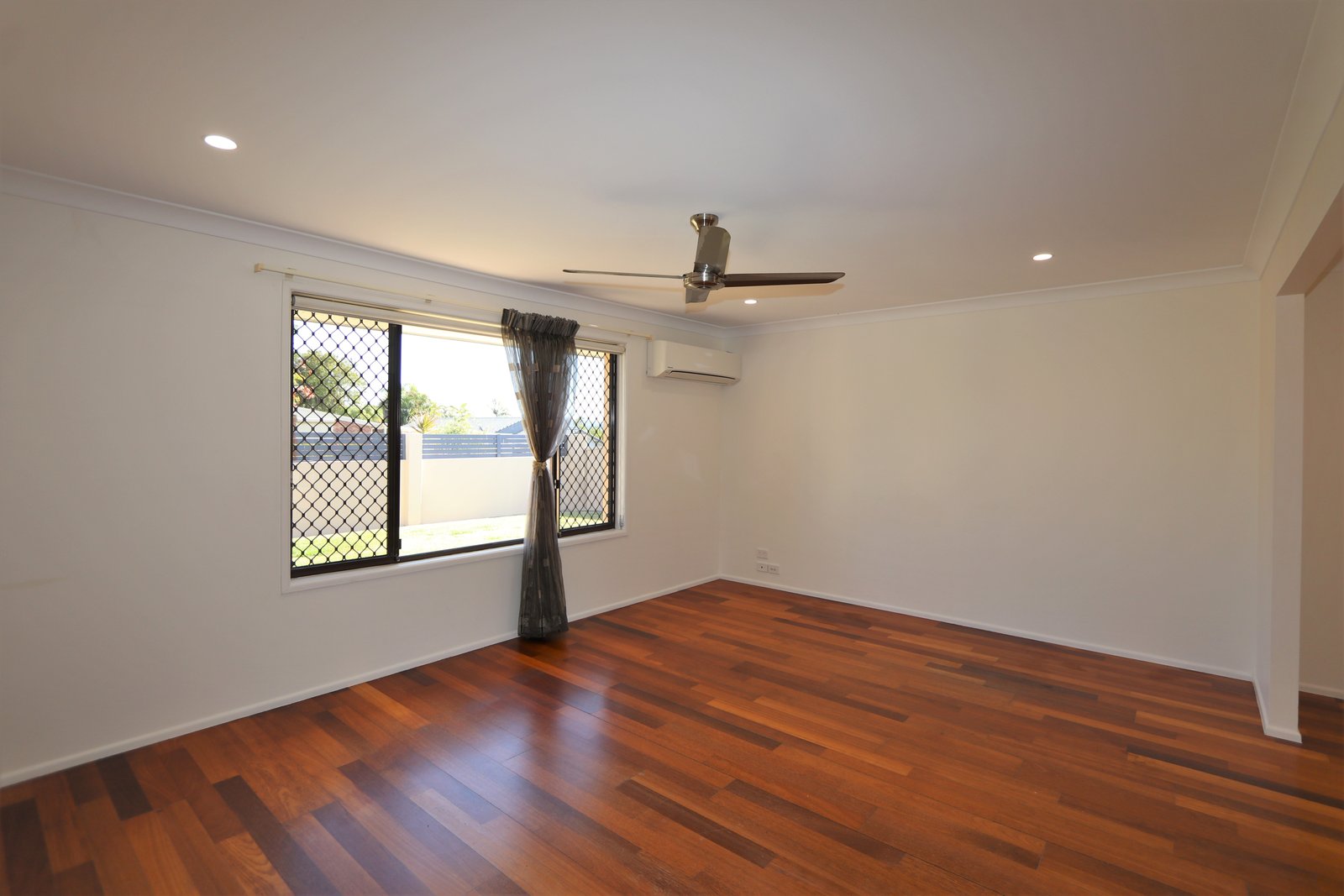 13 Mingaletta Drive ASHMORE 4