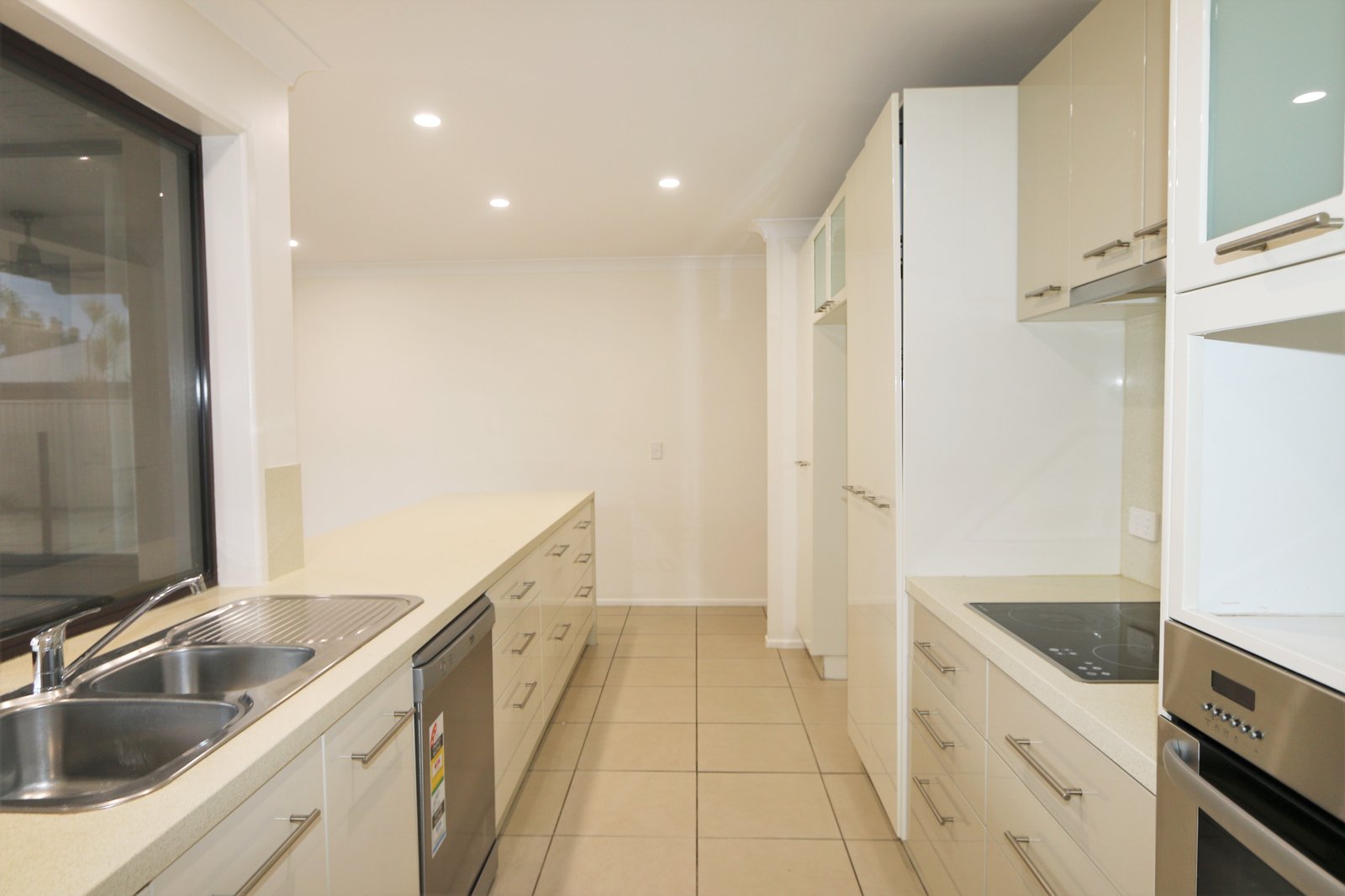 13 Mingaletta Drive ASHMORE 8