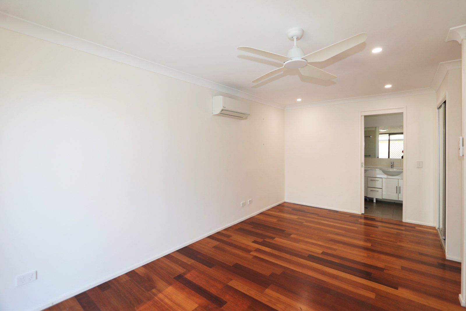 13 Mingaletta Drive ASHMORE 13