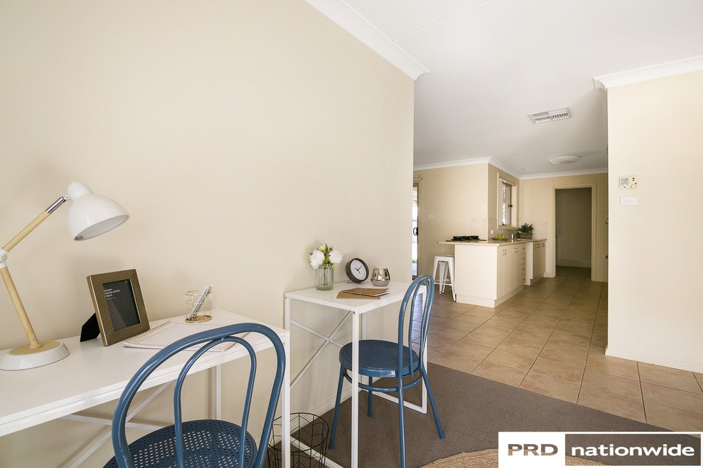 13 Minimbah Close TAMWORTH 9