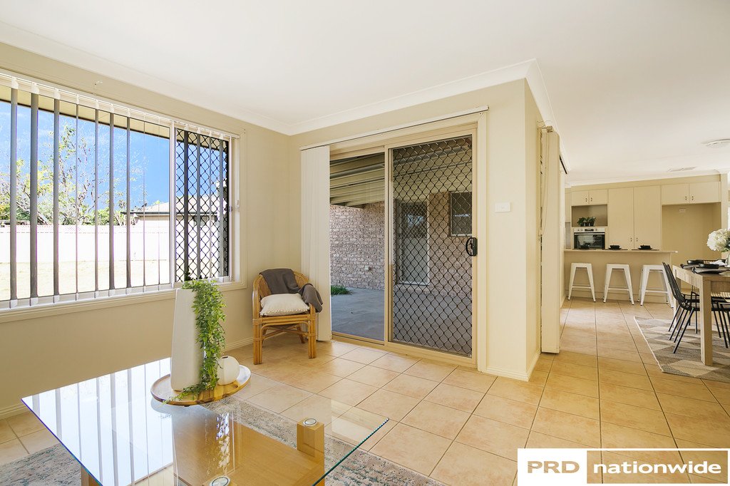 13 Minimbah Close TAMWORTH 18